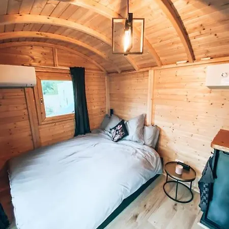 アパート Tiny House